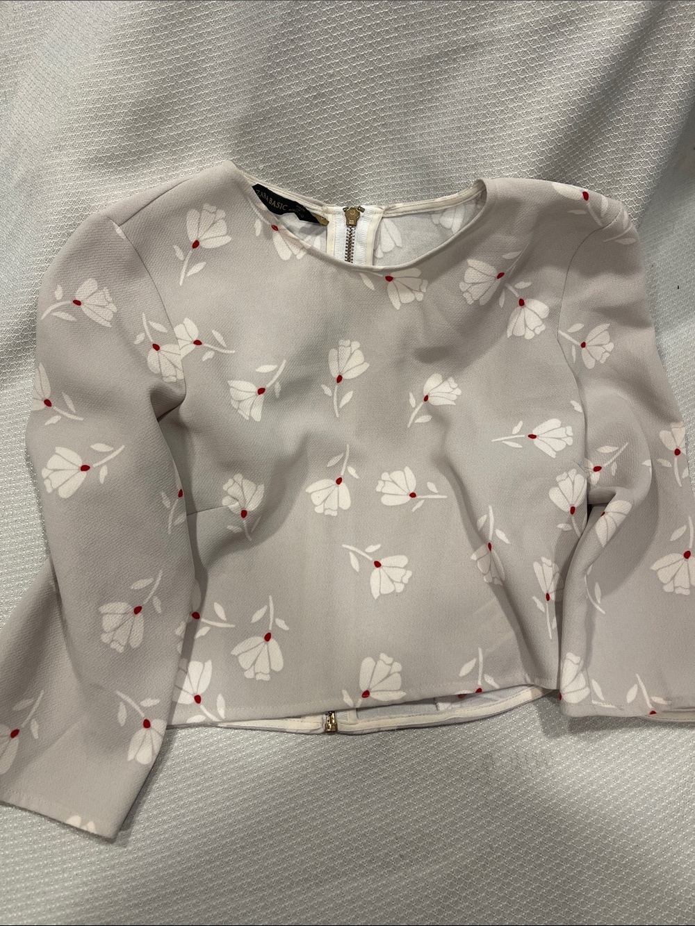 Zara Womens Top Sz XS Gray Floral 3/4 Sleeve Classic Crop Blouse Back Zipper